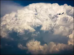 Samolot, Kłębiaste, Chmury