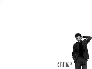 czarna koszulka, Clive Owen, szary garnitur
