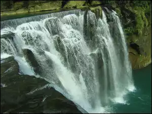 Wodne, Wodospad, Kaskady