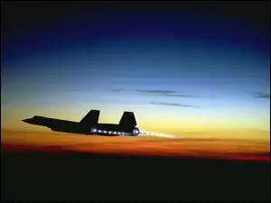 SR-71 Blackbird, Dopalacze, Zachód, Słońca