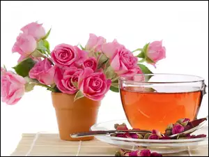 Różana, Róże, Herbatka