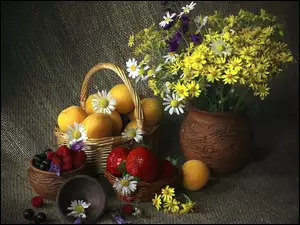 Owoce, Truskawki, Kosz, Kwiaty, Morele