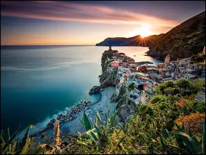 Włochy, Wybrzeże, Vernazza, Zachód Słońca, Liguria, Morze