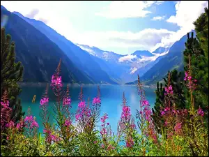 Kwiatki, Góry, Jezioro