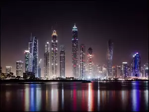 Dubaj, Noc, Wieżowce