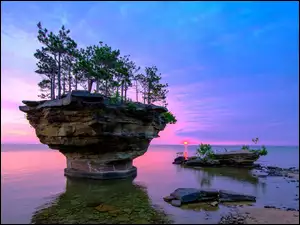 Skały, Michigan, Drzewa, Jezioro