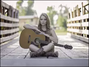 Gitara, Kobieta, Mostek