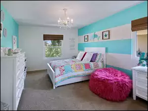 Kolorowa sypialnia