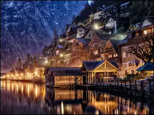 Światła, Góry, Hallstatt, Austria, Wieczór, Jezioro Hallstättersee, Domy