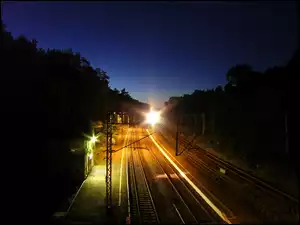 stacja, tory, noc, światła