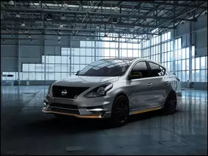 Nissan Versa 2018