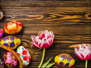 Tulipany i pisanki na Wielkanoc