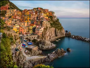 Skały, Gmina Riomaggiore, Zatoka, Kolorowe, Domy, Miejscowość Manarola, Morze Liguryjskie, Włochy, Cinque Terre