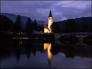 Gmina Bohinj, Słowenia, Most, Drzewa, Kościół św Jana, Jezioro Bohinj