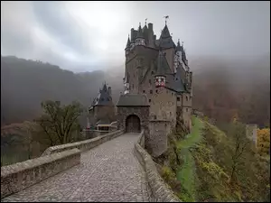 Zamek Eltz w Niemcy