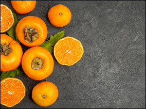 Mandarynki na przemian z Persymony w kolorze pomarańczy