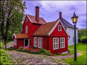 Czerwony dom w Gamble Bergen w Norwegii