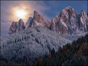 Szczyty, Księżyc, Dolomity, Góry, Drzewa