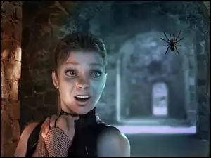 Kobieta wystraszyła się pająka