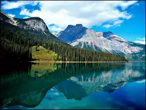 Jezioro Emerald Lake, Kanada, Kolumbia Brytyjska, Park Narodowy Yoho