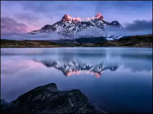 : Chile Patagonia Park Narodowy Torres del Paine Jezioro Pehoé Góry Cordillera del Paine