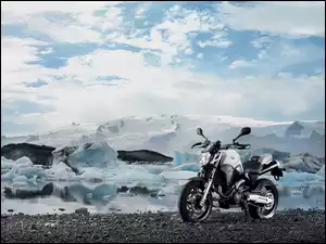 Yamaha MT-03, Miejski, Motocykl
