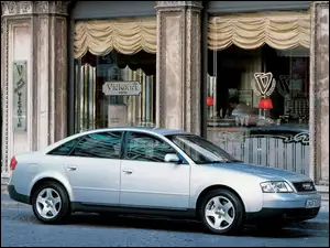Srebrny, Audi A6
