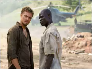 Leonardo DiCaprio, brązowy strój