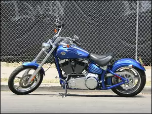 Harley Davidson Softail Rocker C, Chromy