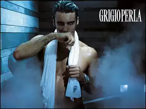 Giorgio Perla, ręcznik, mężczyzna, sauna