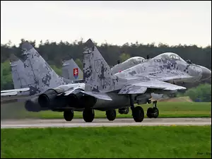 Zespołowy, MiG-29, Start