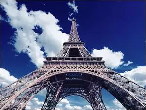 Chmury, Wieża Eiffla, Paryż, Francja