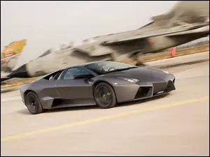 Lamborghini Murcielago, Lotnisko