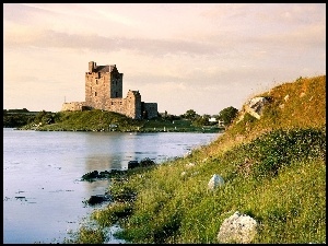 Zamek, Zatoka, Dunguaire, Irlandia