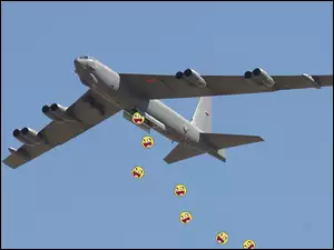Buźki, Samolot, Bomby