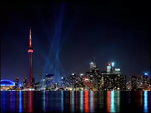 Noc, Wieża, Toronto