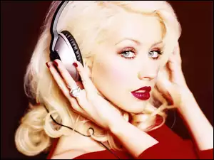 Christina Aguilera, Słuchawki, Czerwone, Usta