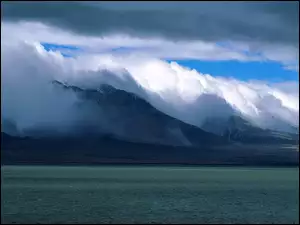 Chmury, Jezioro, Góry