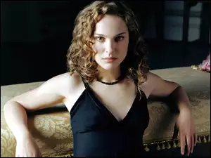 Czarna Sukienka, Natalie Portman