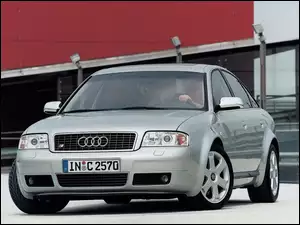 Srebrne, Przód, Audi A6, C5
