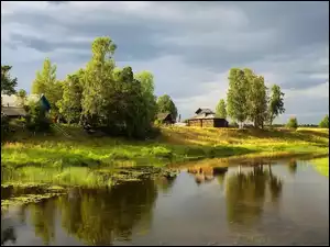 Domy, Rzeka, Drzewa