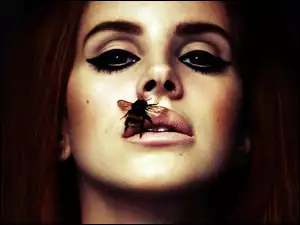 Lana Del Rey, Pszczoła