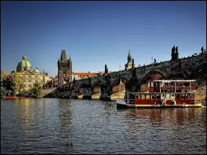 Praga, Most, Rzeka
