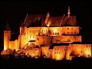 Nocą, Luksemburg, Zamek