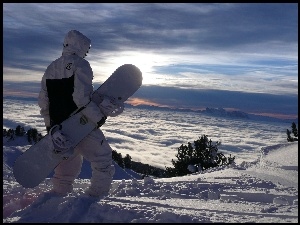 Góry, Snowboardzista, Chmury, Niebo