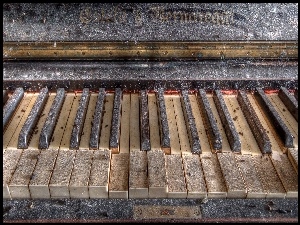 Stare, Pianino