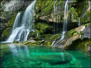 Wodospad, Słowenia, Skały, Jeziorko