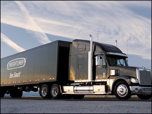 Coronado, Ciężarówka, Freightliner