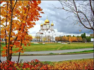Jesień, Cerkiew, Rosja