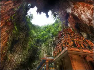 Malezja, Świątynia, Jaskinia